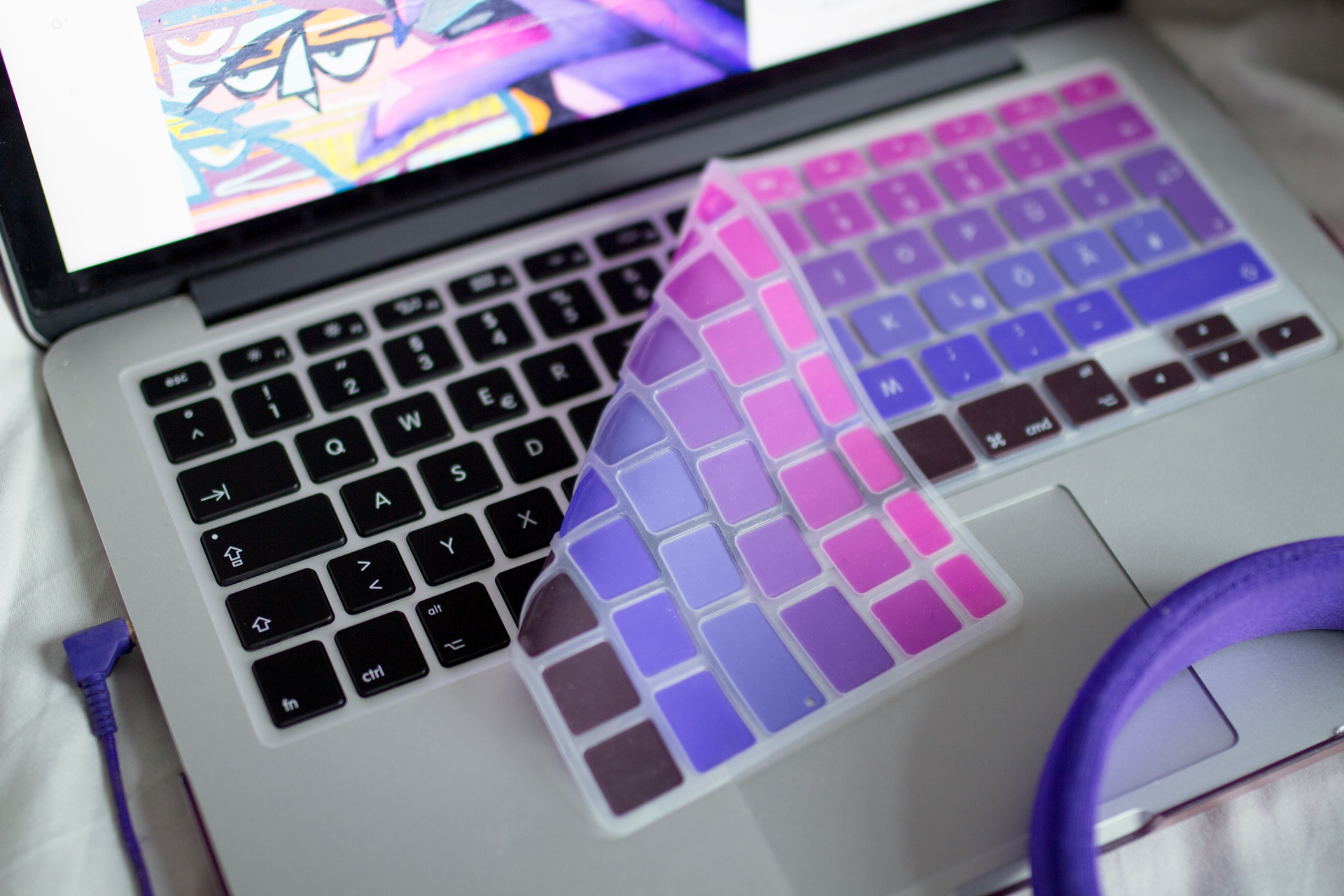 Dress up your Tech: Von bunten Tastaturen und externen Akkus